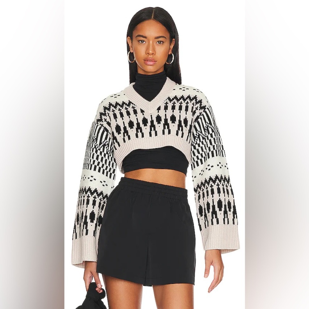 L’academie Lalana micro fair isle cropped v neck in neutral multi